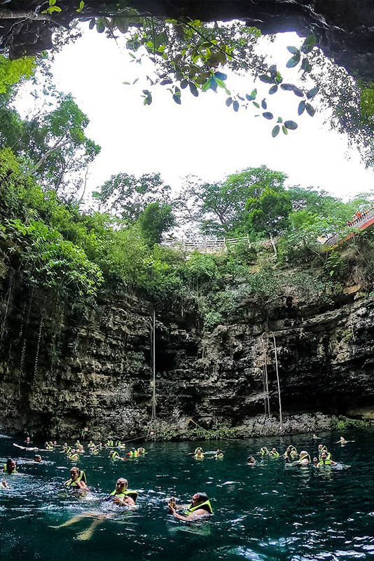 Paseo en Lancha, Cenote Xcajum